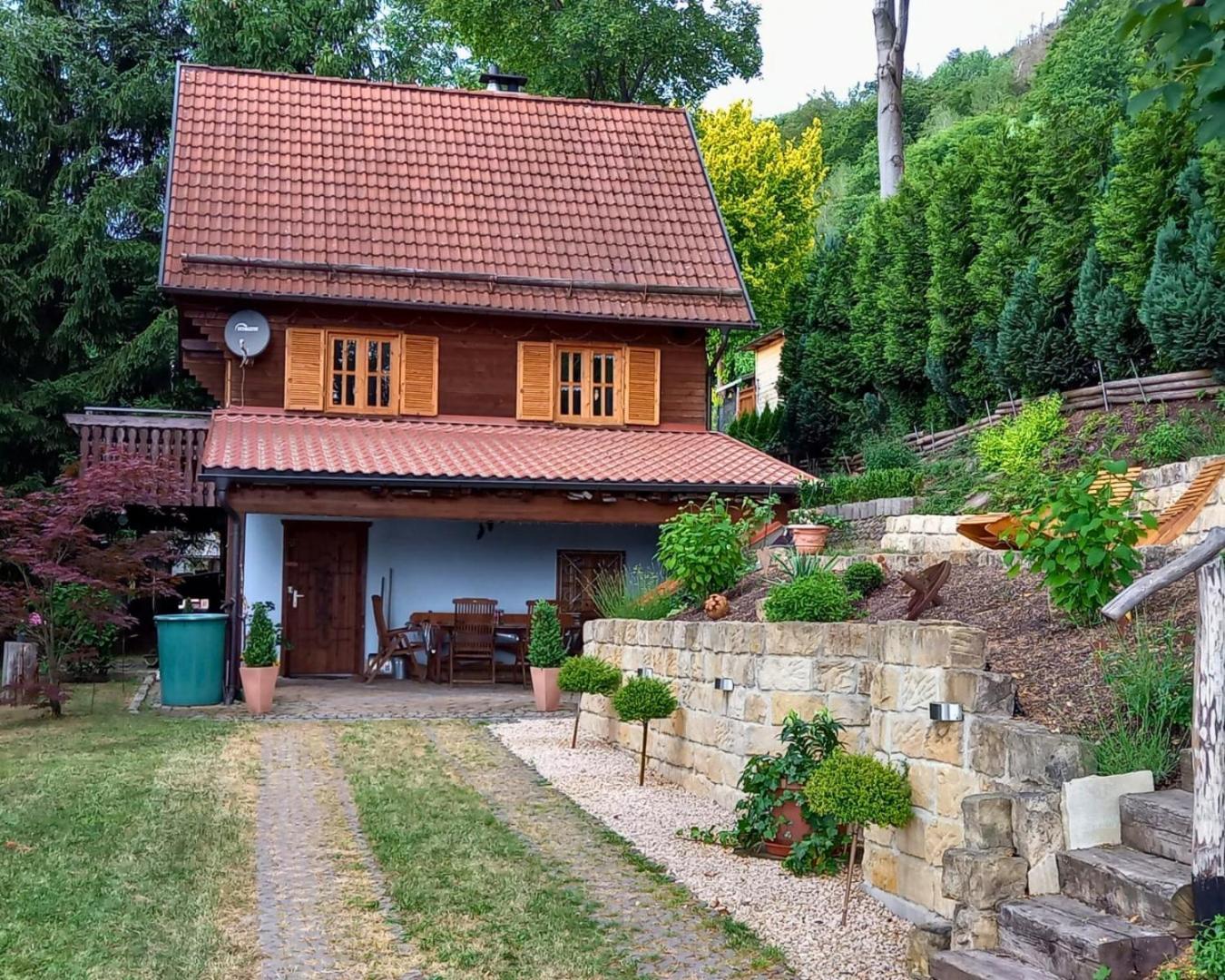 סונברג Ferienhaus Sonnenblick Entspannung Mit Sauna Kamin Und Balkon מראה חיצוני תמונה